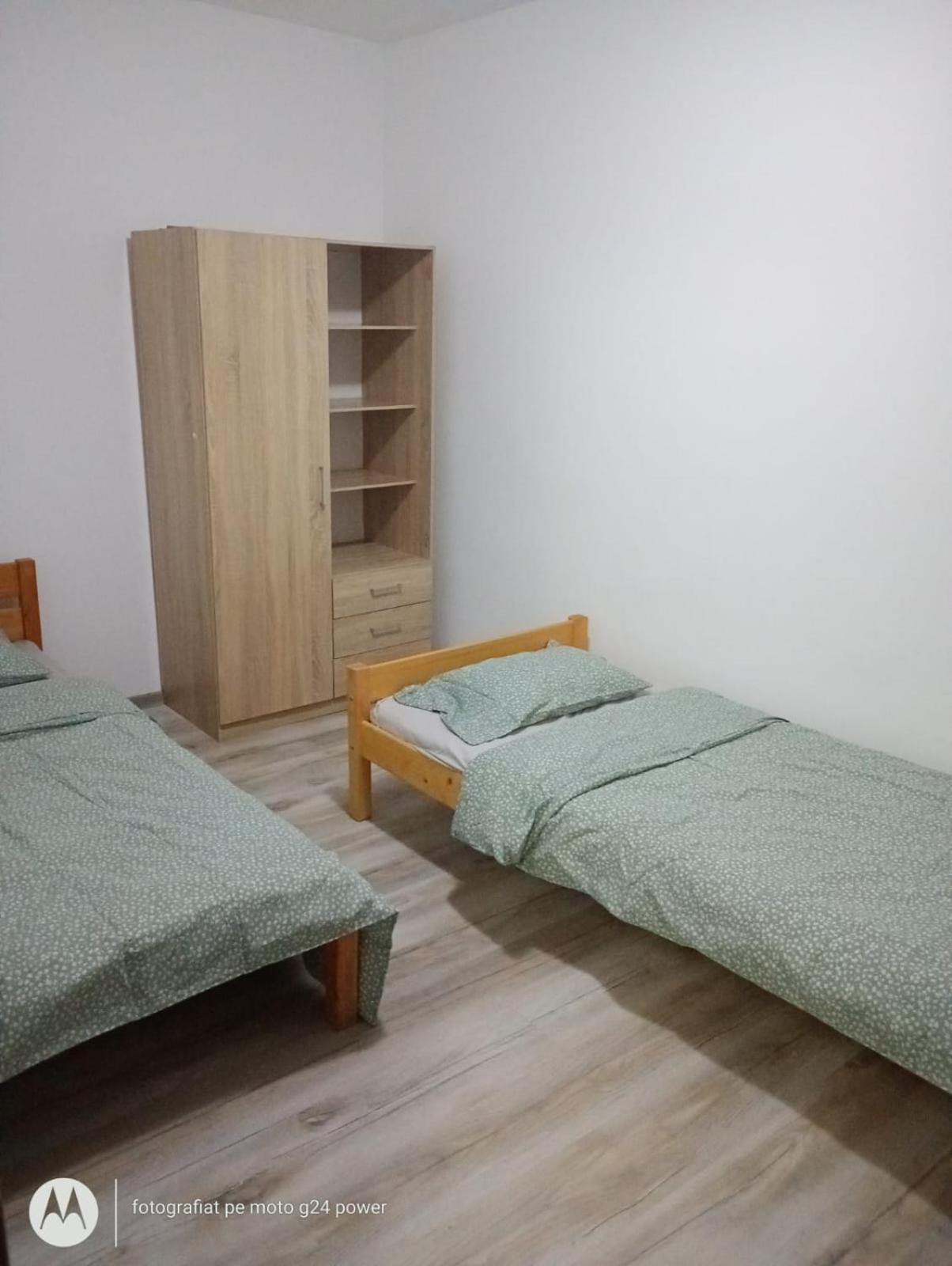 4 Rooms Apartment Τουλσέα Εξωτερικό φωτογραφία